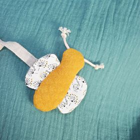 Doudou Jolijou Poupée Pollen et abeille 25 cm