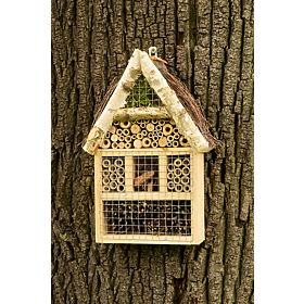 Maison d'insectes volants