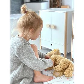 small foot Armoire pour poupées Little Button