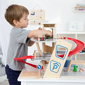 small foot Parking premium